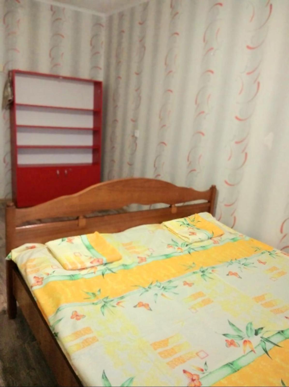 Two-Bedroom Apartment Pokrovskaya, 48 Izyum Bagian luar foto